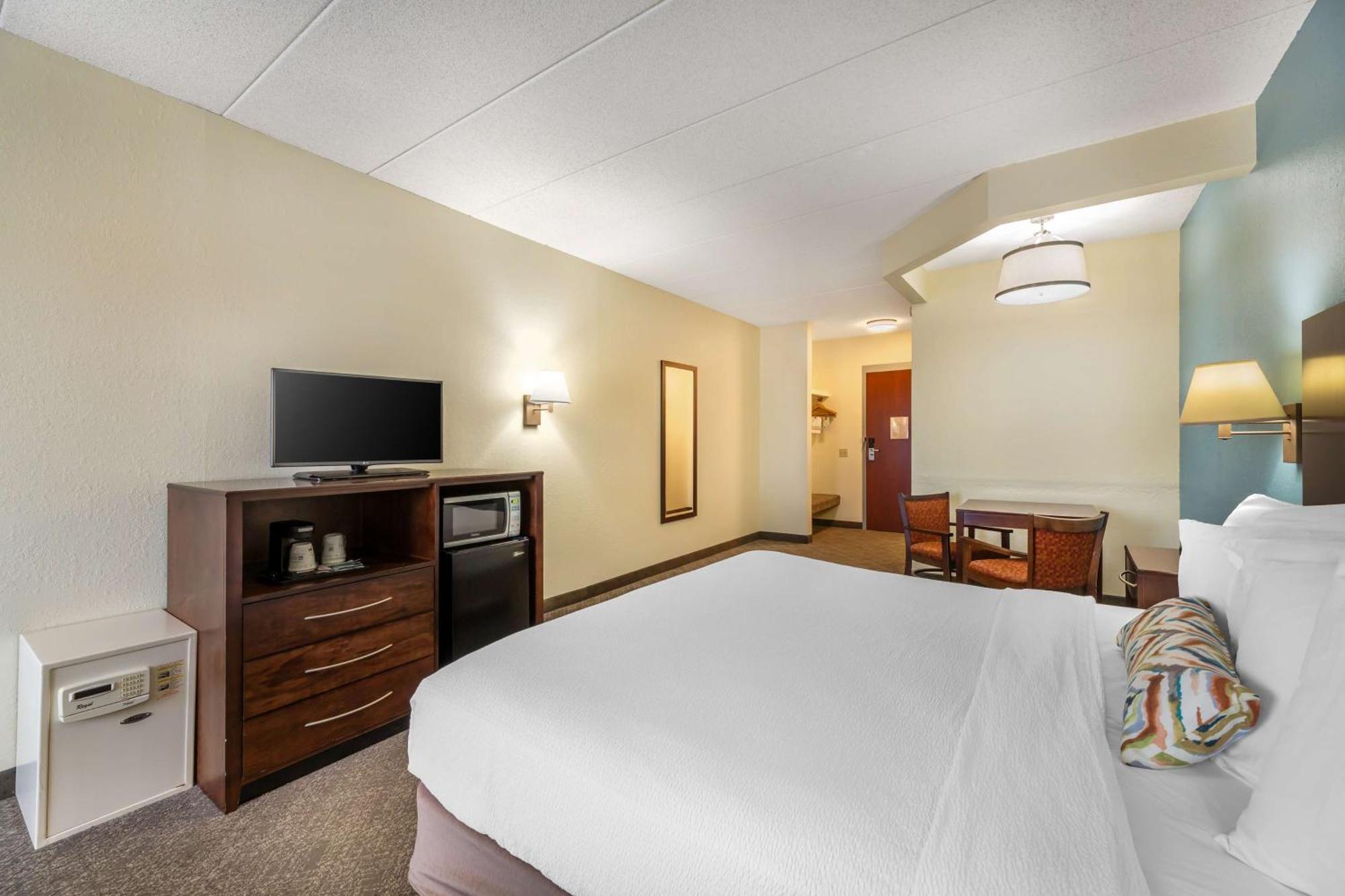 Best Western Port Clinton Exterior photo