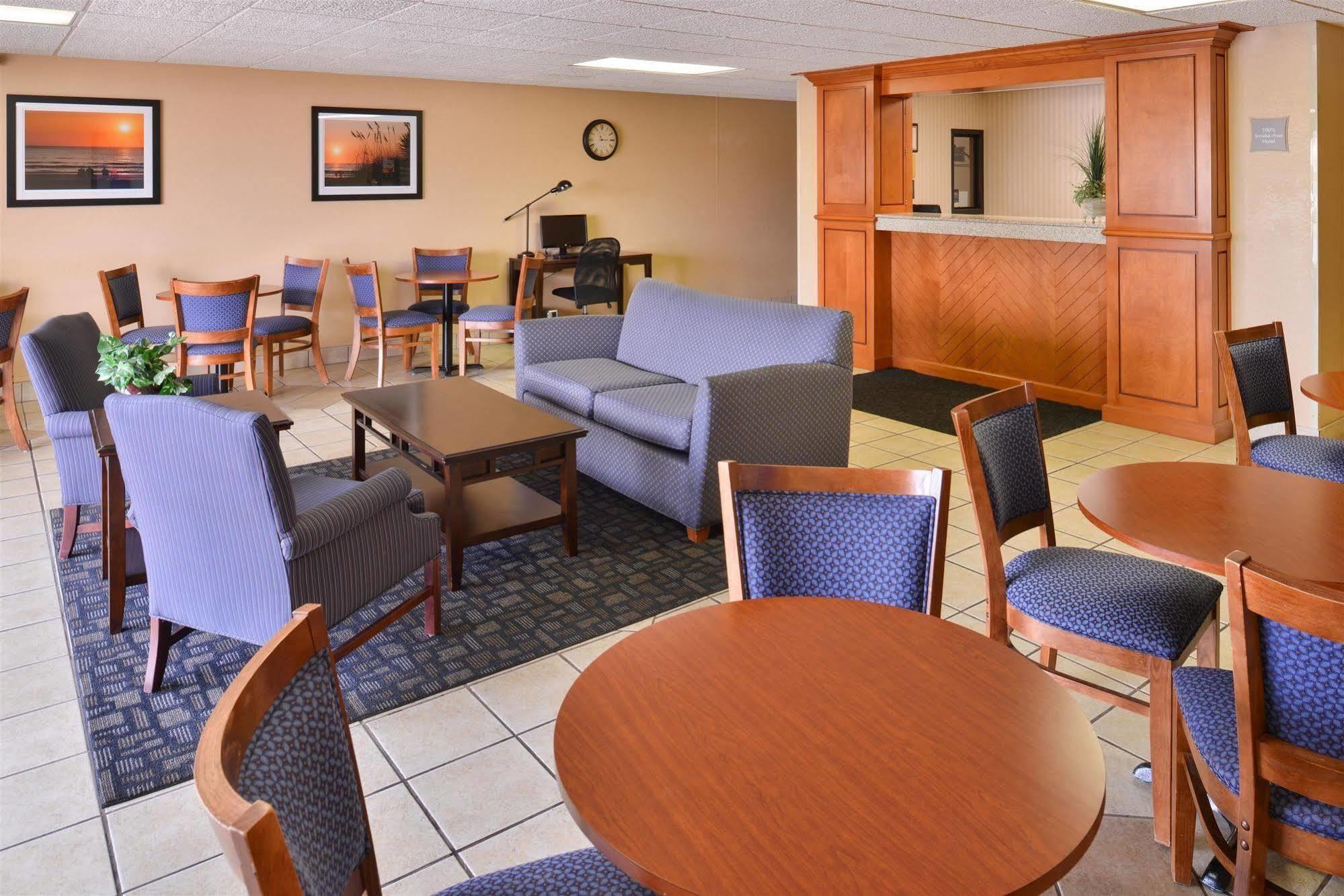 Best Western Port Clinton Exterior photo