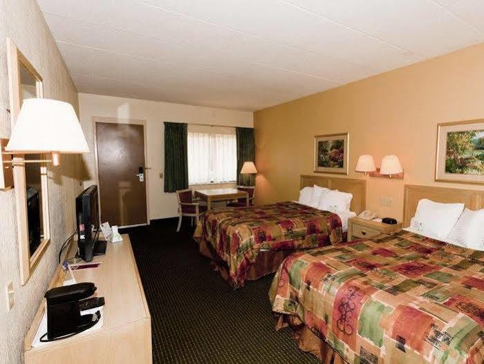 Best Western Port Clinton Exterior photo